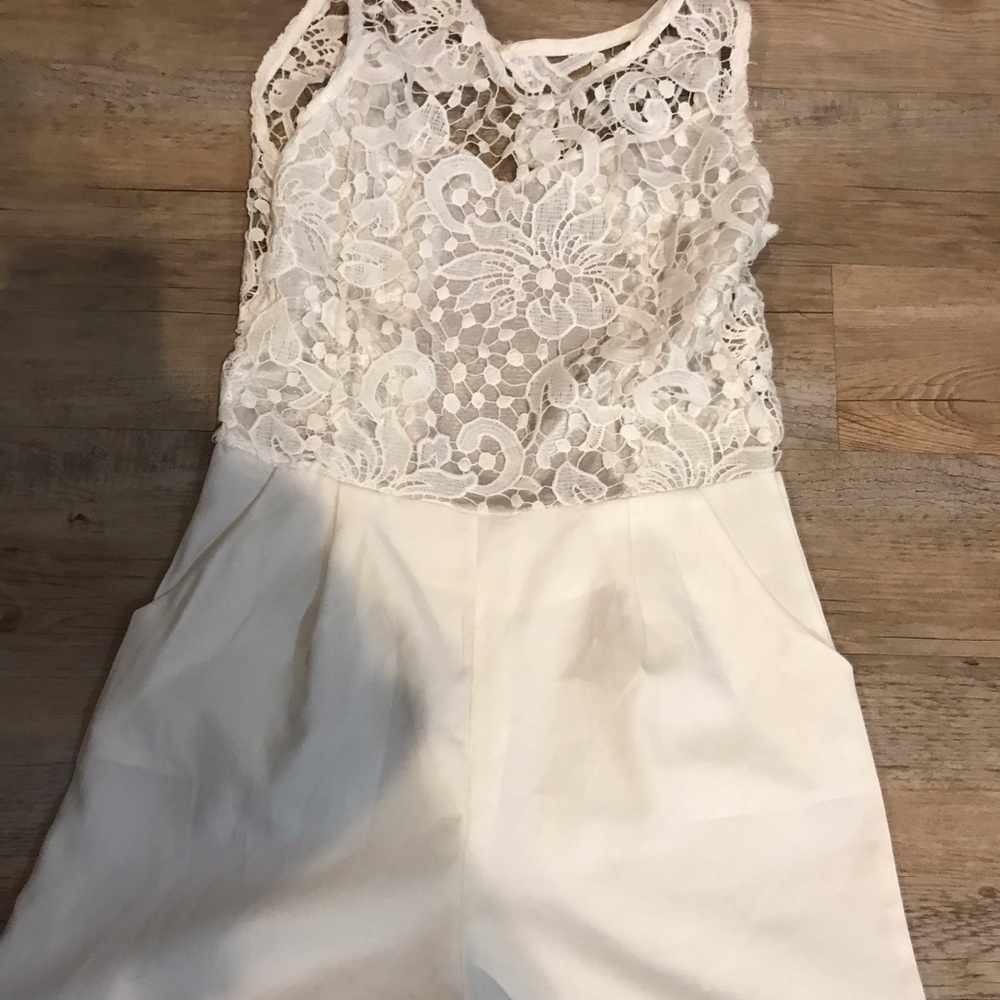 White lace romper shorts